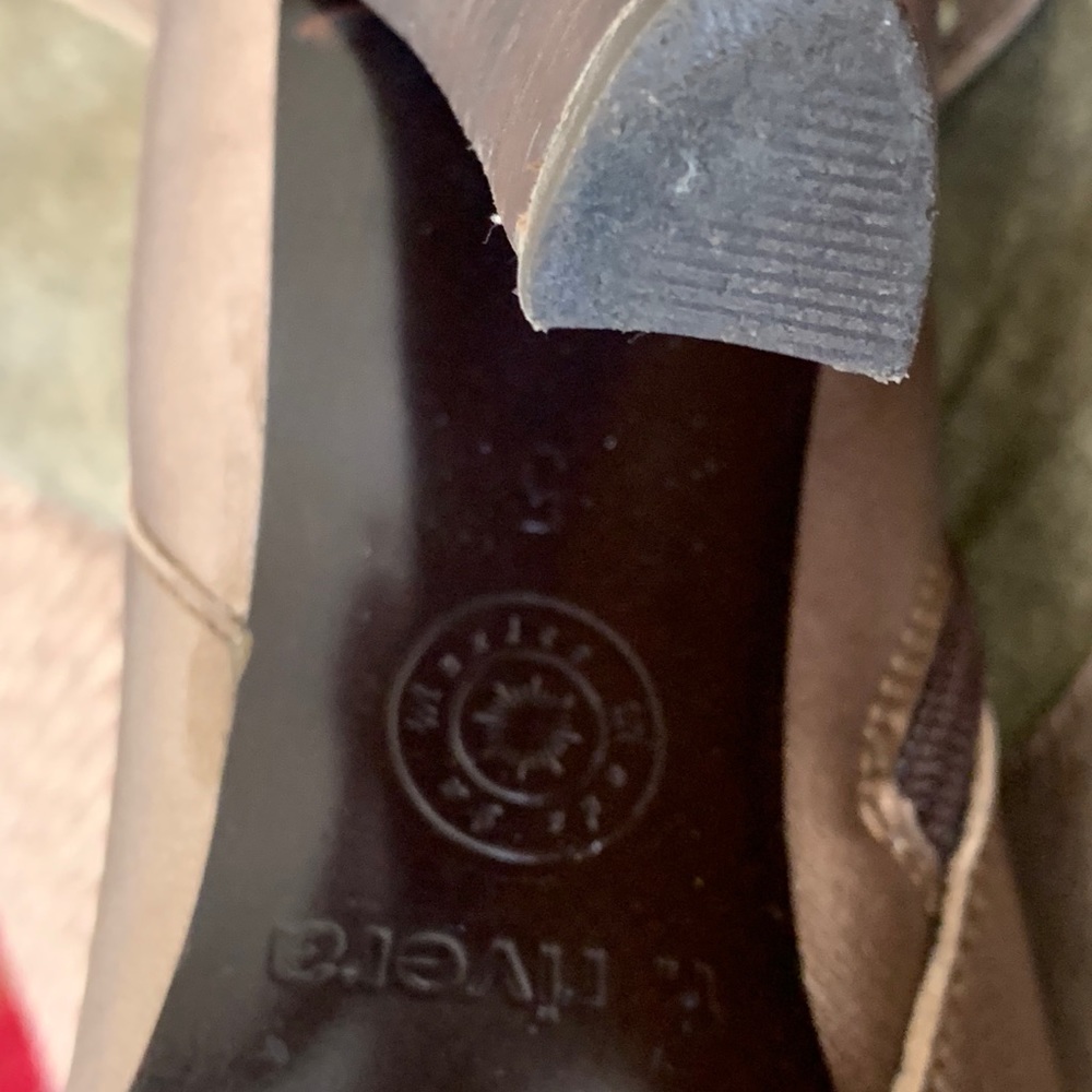F. RIVERA Boots - Picture 9 of 9